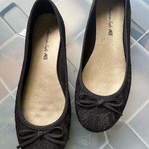 American Eagle Outfitters Black Lace Bow Flats